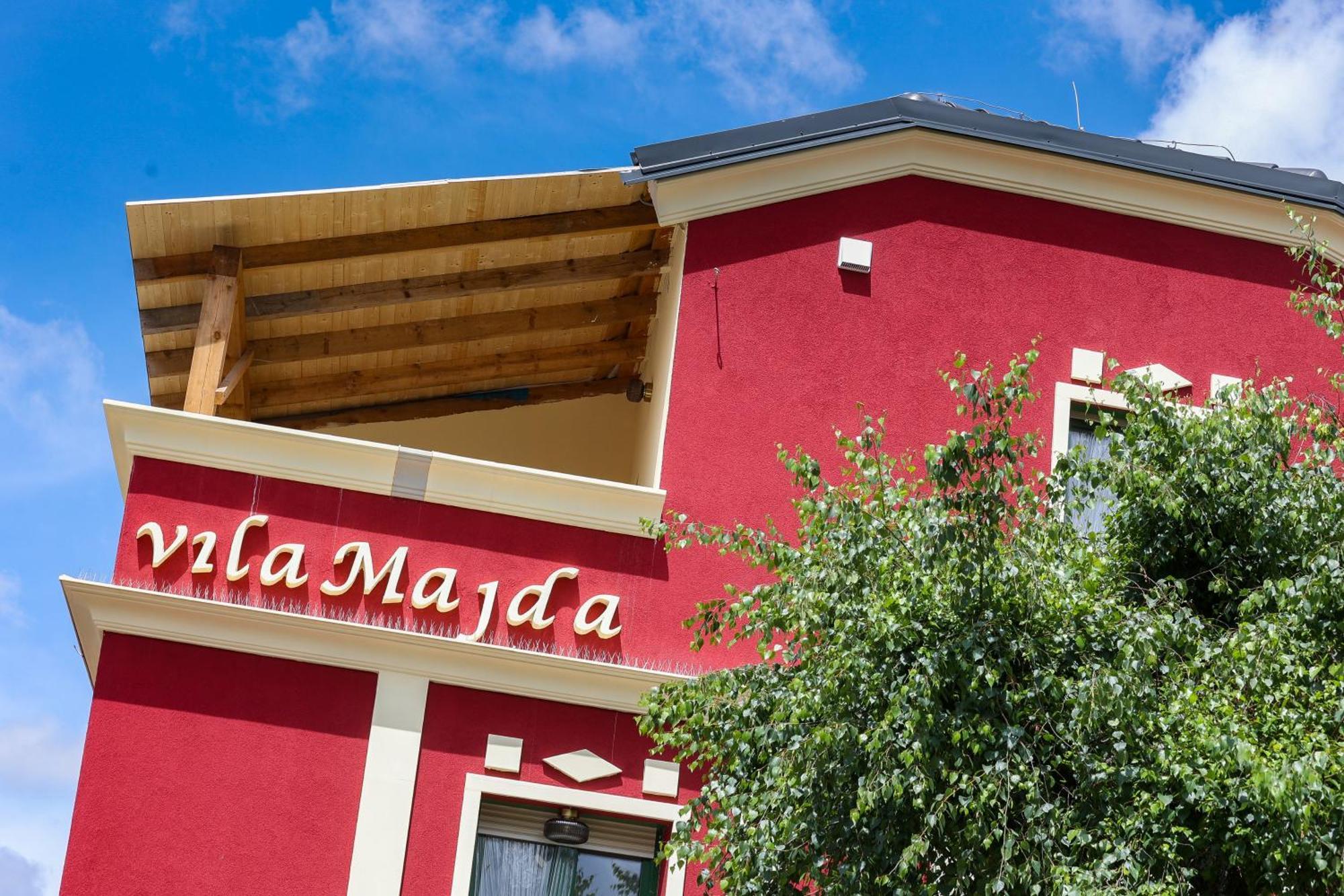 Apart Hotel Asteria Lublana Zewnętrze zdjęcie