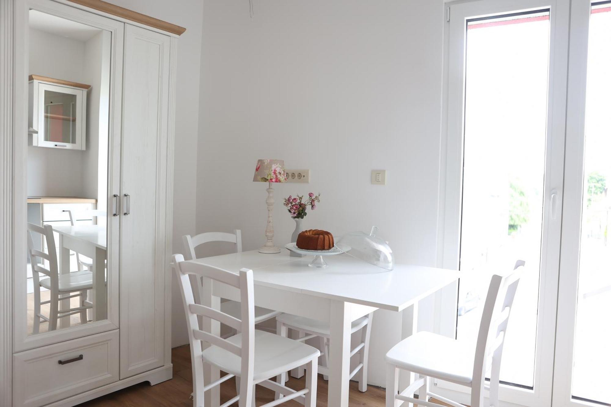 Apart Hotel Asteria Lublana Zewnętrze zdjęcie
